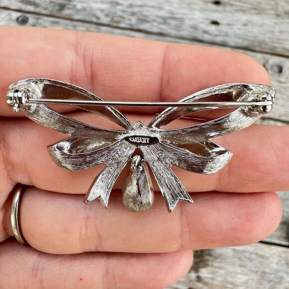 Vintage Jewelry Silver Tone Avon Brooch with Dangling Purple Rhinestone Pin - Picture 2 of 2